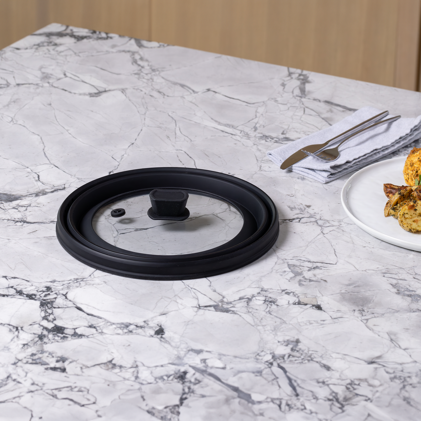 Collapsible Microwave Cover