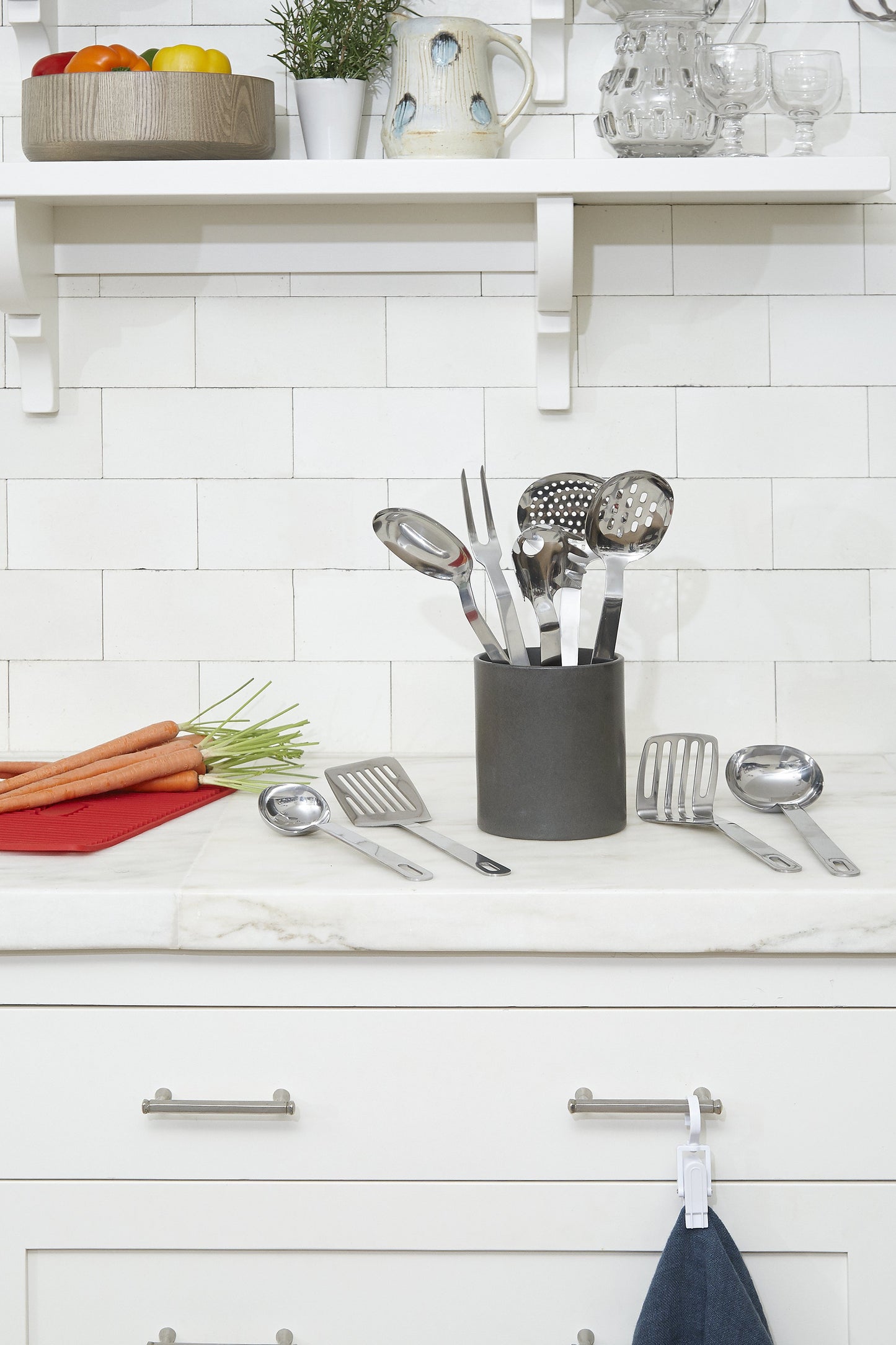 Ladle - 4oz. (Avanti Series)