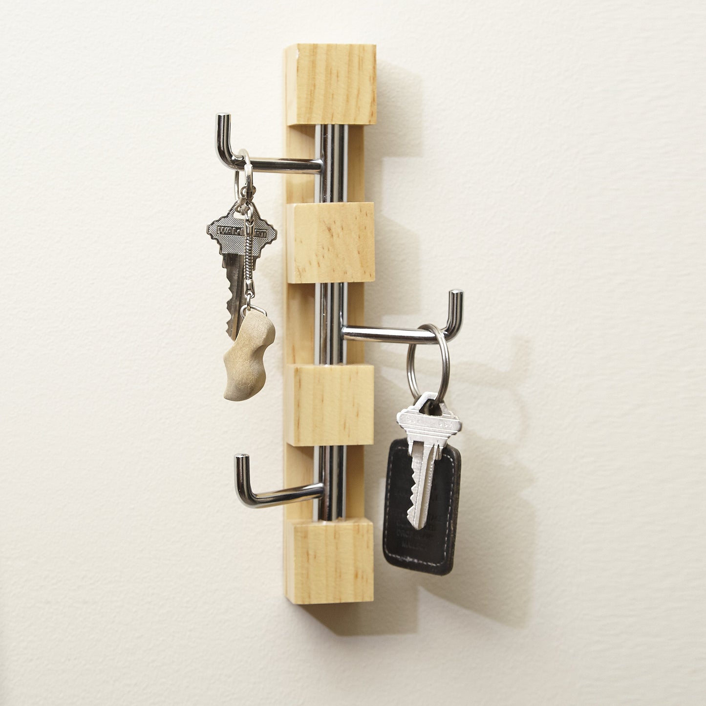 Milano Hook Vertical Rack
