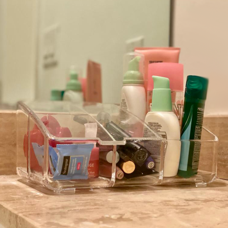 Crystal Clear Organizer with Lid