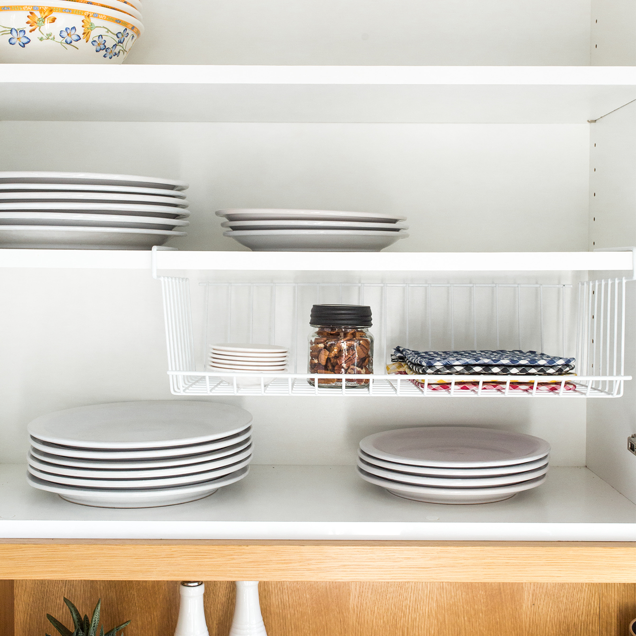 Undershelf Basket